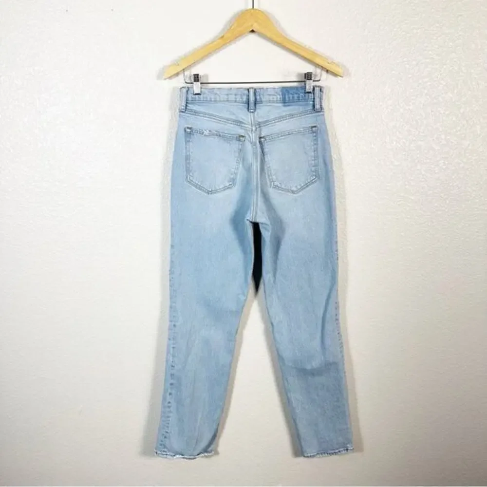 Abercrombie & Fitch Womens The 90s Straight Ultra‎ High Rise Jeans 28 / 6 R